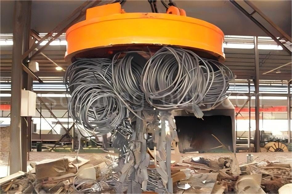 Lifting of bulk metal coils.jpeg