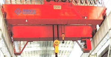 QD heavy duty double girder overhead crane with an open winch hoist