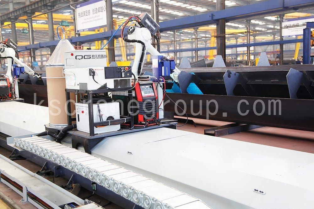 Single beam bridge crane main beam internal joint robot welding line1