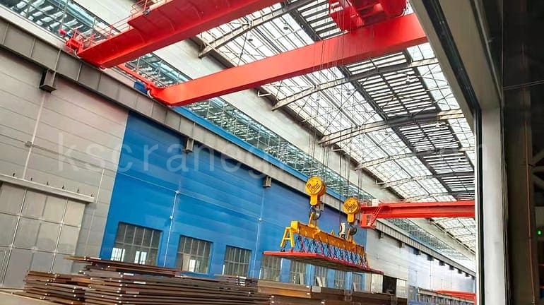 Overhead Crane with Electromagnetic Beam