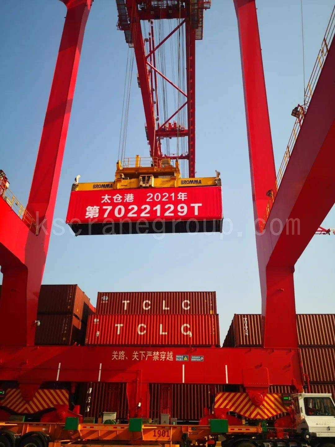 Taicang Port Rail Mounted Container Gantry Crane picture